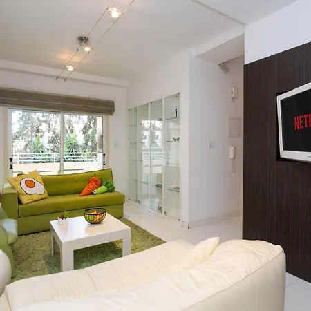 Palmove Center Gem Near Finikoudes Apartamento *