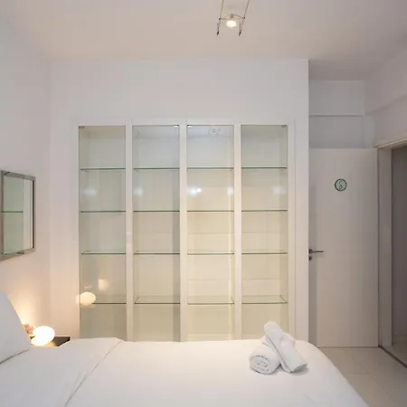 Palmove Center Gem Near Finikoudes Apartamento *