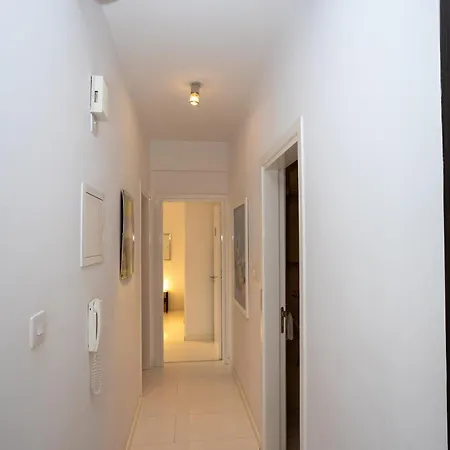 Palmove Center Gem Near Finikoudes Apartamento